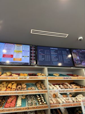 Dandee Donut Factory by null