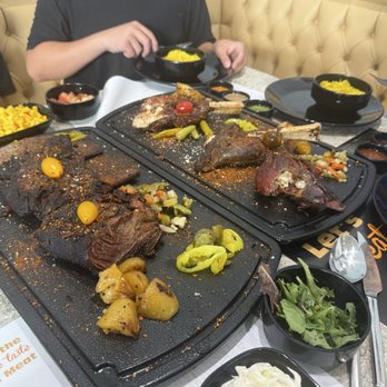 Meat Moot - Beef Rib and Lamb Shank, Arugula Salad, Coleslaw, Rice, corn, arabic salad - Smokehouse Near Me - Mount Prospect, Illinois
