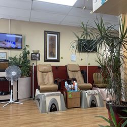 Central Nebraska Nails & Spa - TV provided in salon if you sit on one side.