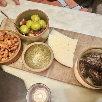 Safi - Wine Bars Near Me - Cincinnati, Ohio