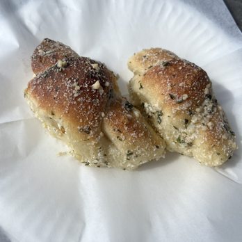 Buonasera - Garlic Knots - Pizza Near Me - Del Mar, California Buonasera - Garlic Knots - Pizza Near Me - Del Mar, California
