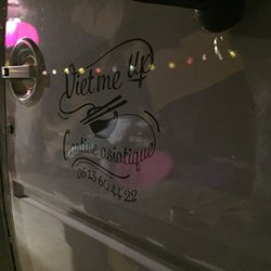 Viet Me Up - Viet me up