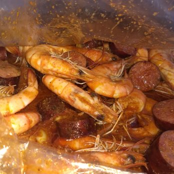 The Boiling Crab - Garlic butter, lemon pepper and non spicy. Added a pound of sausage of course. So freaken good. - Cajun/Creole Near Me - Rosemead, California