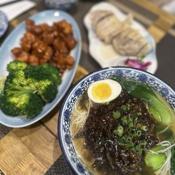 Tipsy Shanghai - General Tso's Chicken / 左宗棠鸡 - Chinese Near Me - New York, New York Tipsy Shanghai - General Tso's Chicken / 左宗棠鸡 - Chinese Near Me - New York, New York