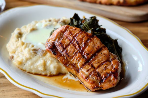 HOBNOB Neighborhood Tavern by null