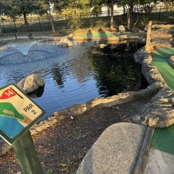 Links & Tees Golf Facility