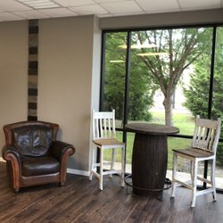 NTX Vapor and CBD - Sitting area