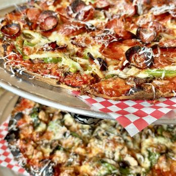 Kim's Uncle Pizza - tavern pizza - Pizza Near Me - Westmont, Illinois Kim's Uncle Pizza - tavern pizza - Pizza Near Me - Westmont, Illinois