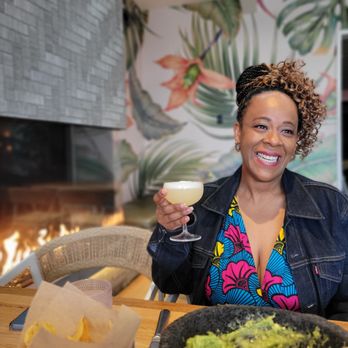 Butterfly - Salt air margaritas, guac, and good vibes! - Tapas/Small Plates Near Me - Culver City, California Butterfly - Salt air margaritas, guac, and good vibes! - Tapas/Small Plates Near Me - Culver City, California
