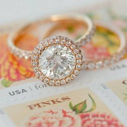 Las Vegas Wedding Gown Specialists