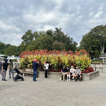 Grand View Observation Deck - Grand View Observation Deck_Yelp_Sanju-3 - Landmarks & Historical Buildings Near Me - Niagara Falls, Ontario