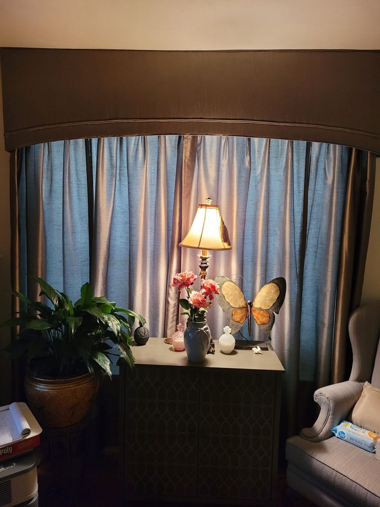 THOMAS UPHOLSTERY Updated August 2024 575 Autumn St, Coldwater