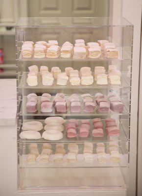 XO Marshmallow by null