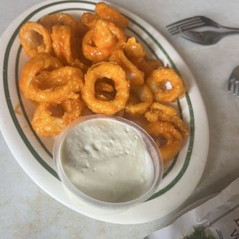 Lee's Tavern - Buffalo calamari - Pizza Near Me - Staten Island, New York