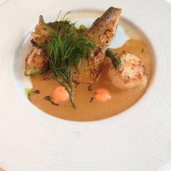 Le Saint-Amour - Sea bream - French Near Me - Old Quebec, Quebec Le Saint-Amour - Sea bream - French Near Me - Old Quebec, Quebec