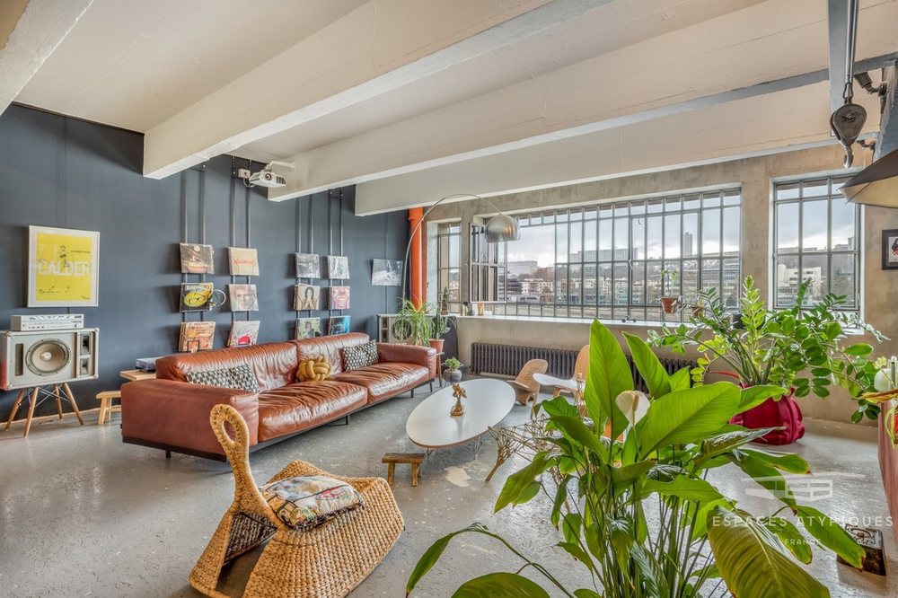 ESPACES ATYPIQUES LYON 11 cours Vitton, Lyon, France Real Estate