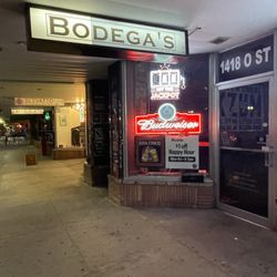 Bodega's Alley