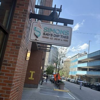 Simons Says Dip This - Ice Cream & Frozen Yogurt Near Me - Durham, North Carolina