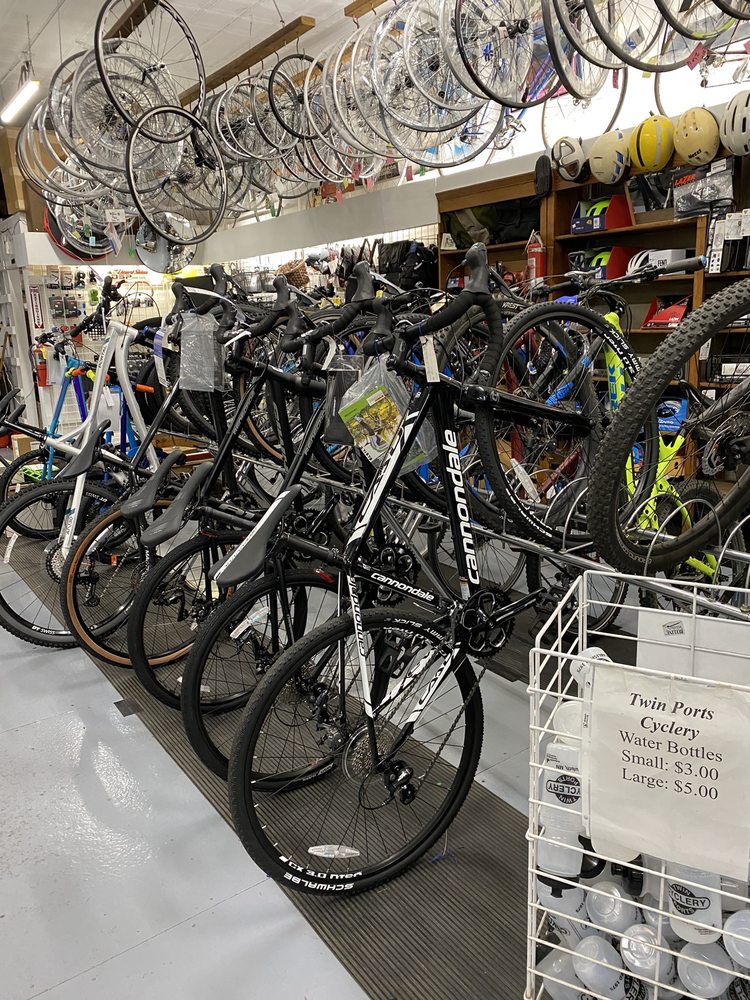 TWIN PORTS CYCLERY Updated October 2024 10 Photos & 13 Reviews