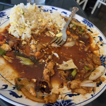 Yea's Wok - Chinese Near Me - Newcastle, Washington