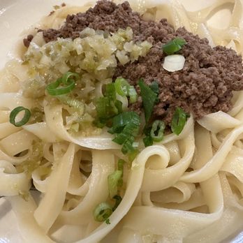Noodle St - Minced beef with hand cut noodle (Not as tasty as it looked) - Noodles Near Me - Pasadena, California Noodle St - Minced beef with hand cut noodle (Not as tasty as it looked) - Noodles Near Me - Pasadena, California