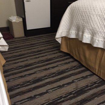 La Quinta Inn by Wyndham - Hotels Near Me - Lincoln, Nebraska