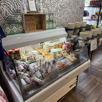 Honey & Rye Bakehouse - Desserts Near Me - Minneapolis, Minnesota Honey & Rye Bakehouse - Desserts Near Me - Minneapolis, Minnesota
