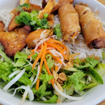 Asian Bistro - Love the Vermicelli Noodle bowl with grilled chicken. - Vietnamese Near Me - Wichita, Kansas