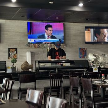Yokozuna - Sushi master at work - Sushi Bars Near Me - Oxnard, California Yokozuna - Sushi master at work - Sushi Bars Near Me - Oxnard, California