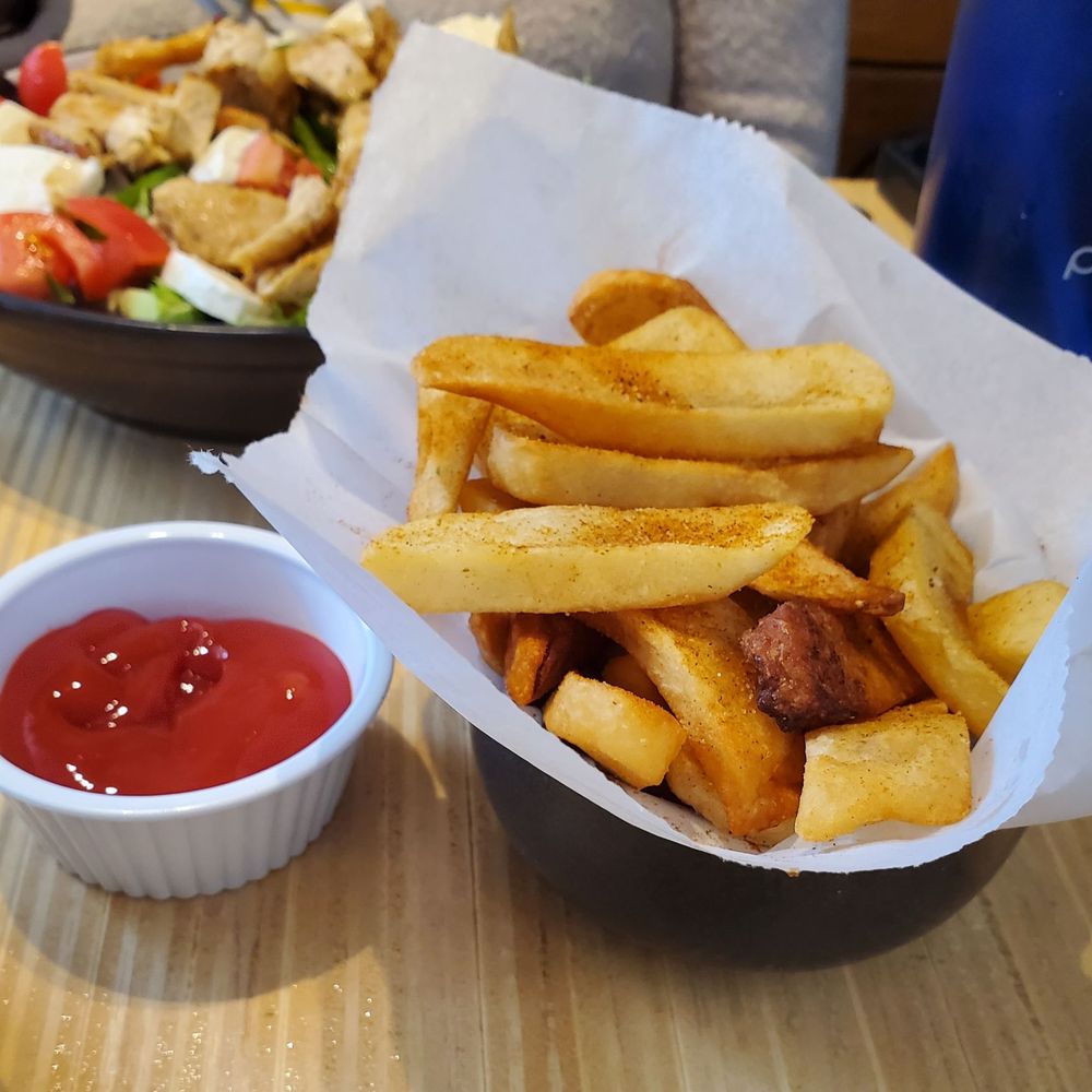 Bear Brick Oven Pizza - Fries w/ old Bay - Pizza Near Me - Silver Spring, Maryland