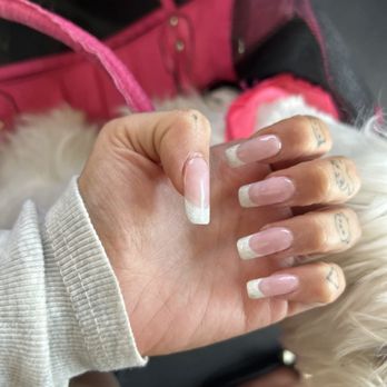 iNails Spa - Nail Salons Near Me - Metairie, Louisiana