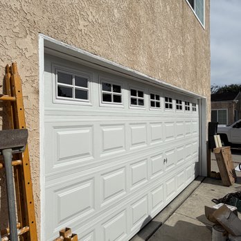 The garage helpers - Garage Door Services Near Me - Huntington Beach, California The garage helpers - Garage Door Services Near Me - Huntington Beach, California