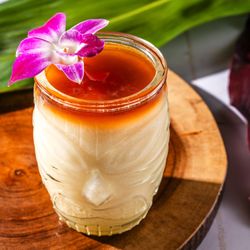 Tommy Bahama | Marlin Bar & Store - King of Prussia