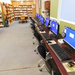 Ronan Library District - 10 Public Computers
