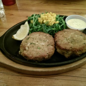 Brooklyn Crab - blue crab cakes - Seafood Near Me - Brooklyn, New York
