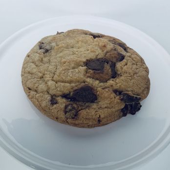 Em’s Cake Corner - Reese's cookie - Desserts Near Me Em’s Cake Corner - Reese's cookie - Desserts Near Me