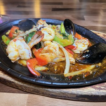 Na Rath Restaurant - Boiled Seafood - Thai Near Me - Elmhurst, New York Na Rath Restaurant - Boiled Seafood - Thai Near Me - Elmhurst, New York