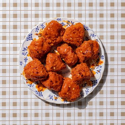 Jolene's Wings & Beer by null