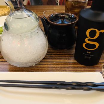 Hachi - Sushi Bars Near Me - Chalfont, Pennsylvania