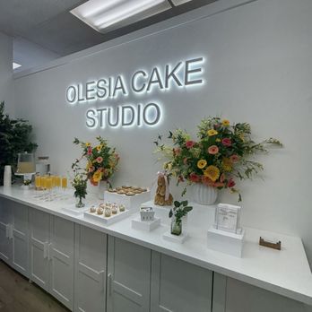 Olesia Cake Studio - Entrance - Cooking Classes Near Me - San Francisco, California Olesia Cake Studio - Entrance - Cooking Classes Near Me - San Francisco, California