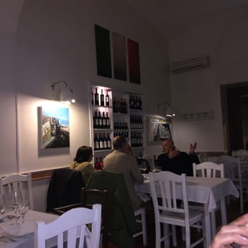 Strabbioni - Inside the restaurant - Cafes Near Me - Rome, RM Strabbioni - Inside the restaurant - Cafes Near Me - Rome, RM