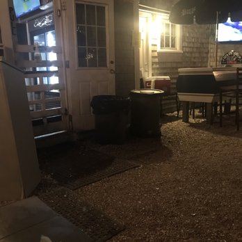 The  Raw Bar - Backyard - Bars Near Me - Mashpee, Massachusetts
