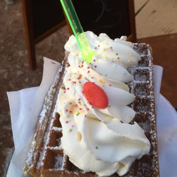 La Gaufrerie - La Gaufre à la Chantilly: simple, gourmand pour 2,50€ - Creperies Near Me - Lyon, 69 La Gaufrerie - La Gaufre à la Chantilly: simple, gourmand pour 2,50€ - Creperies Near Me - Lyon, 69