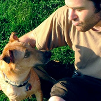 'RoundTown Dogs - Dog Walkers Near Me 'RoundTown Dogs - Dog Walkers Near Me