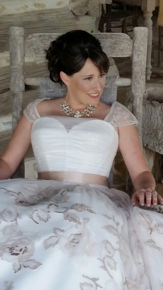 Lindsay Allison Hair Stylist Logo