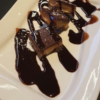 Jonathon's Diner - Chef Joe's take on Snickers. Perfect portion to share with another! Satisfying finish our a meal. - New American Near Me - Dallas, Texas