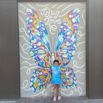 Butterfly Biosphere - Children's Museums Near Me - Lehi, Utah