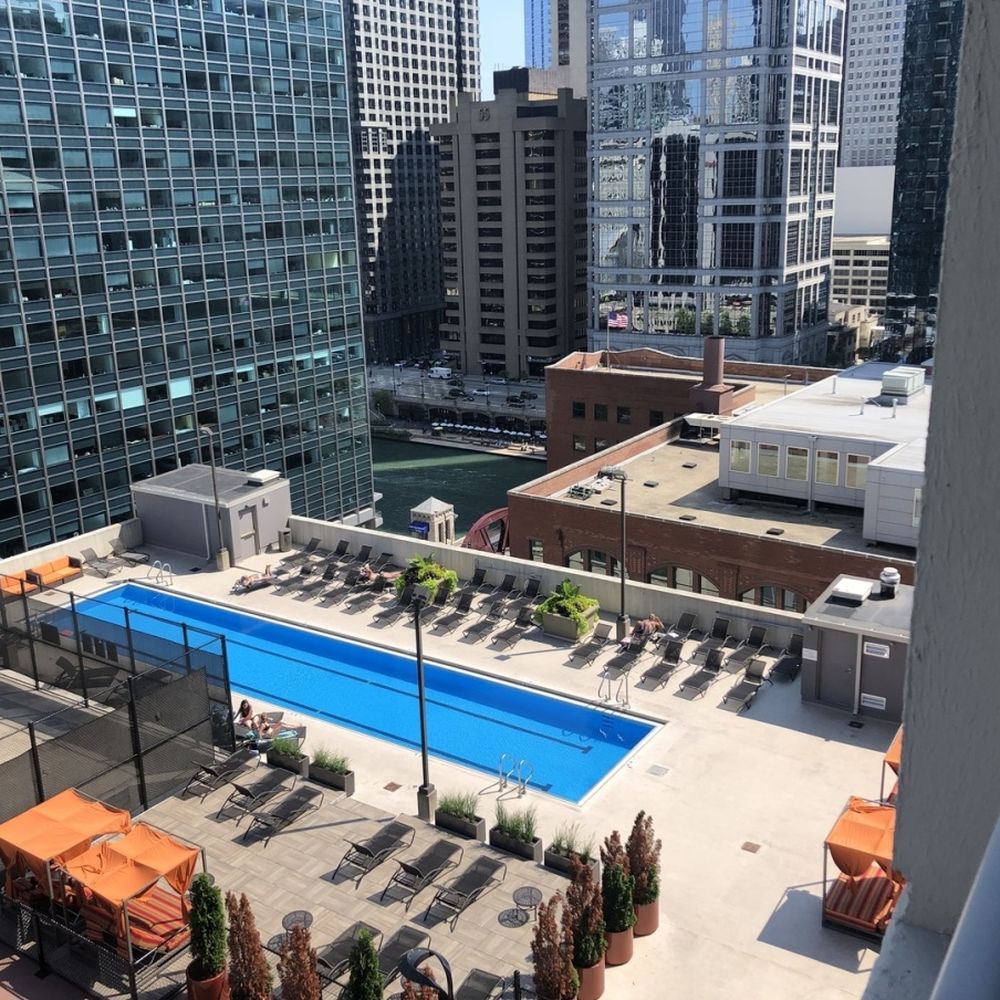 The Sterling Private Residence - Apartments Near Me - Chicago, Illinois The Sterling Private Residence - Apartments Near Me - Chicago, Illinois