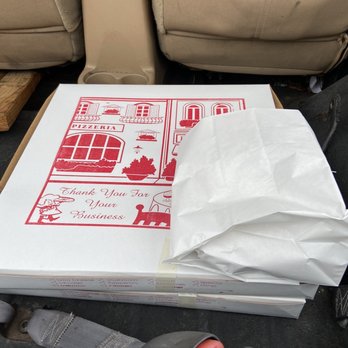 Colosseo - My boyz want za - Pizza Near Me - Port Jefferson Station, New York