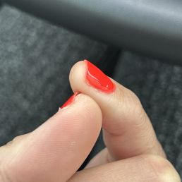 Gel Top coat not covering polish. Cuticles not trimmed